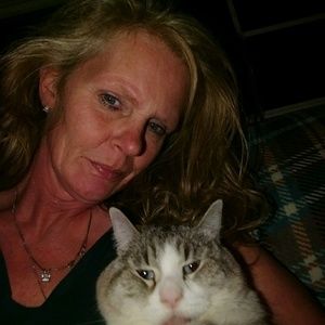 Meet your Posher, Johna